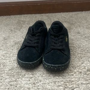 Toddler Suede Puma size 9 NWOT